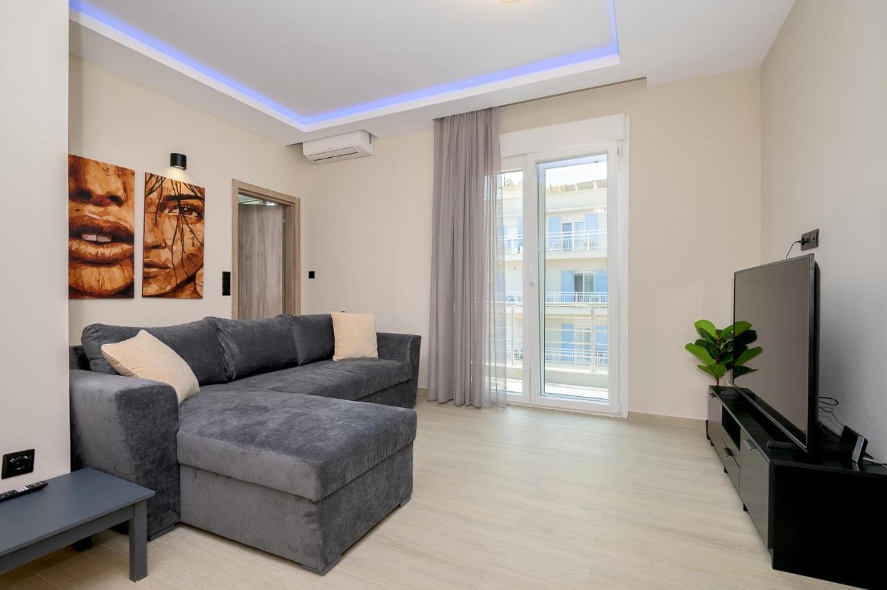 Apartment Alexandra's Comfort By Homebrain *