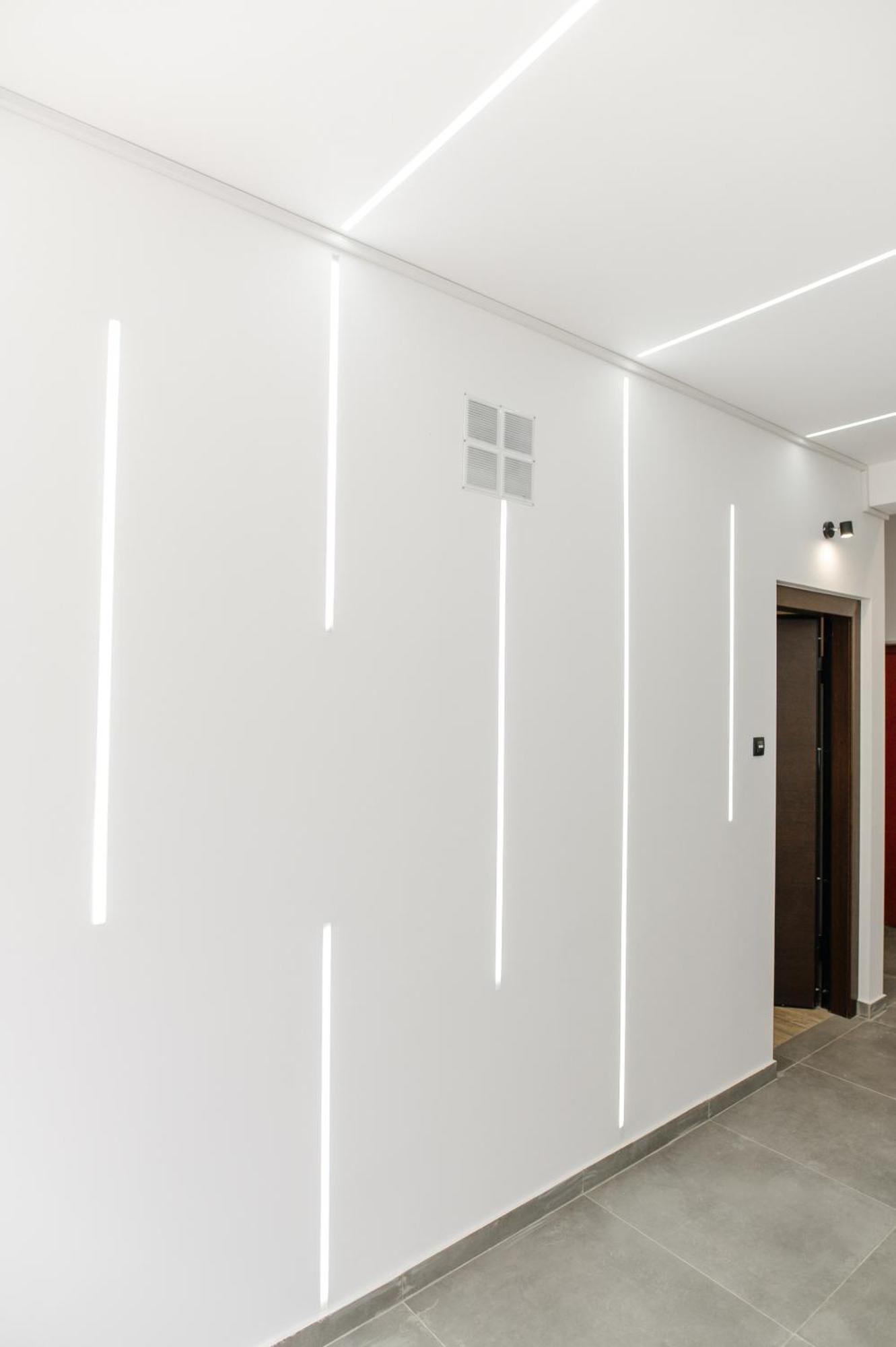 Alexandra's Comfort By Homebrain Apartment