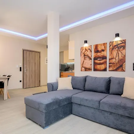 Alexandra'S Comfort By Homebrain Alexandroupoli Exterior photo